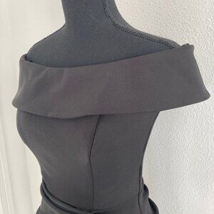 Xscape Off-the-Shoulder Cap Sleeve Sheath Ruched Side Scuba Dress, Size 6
